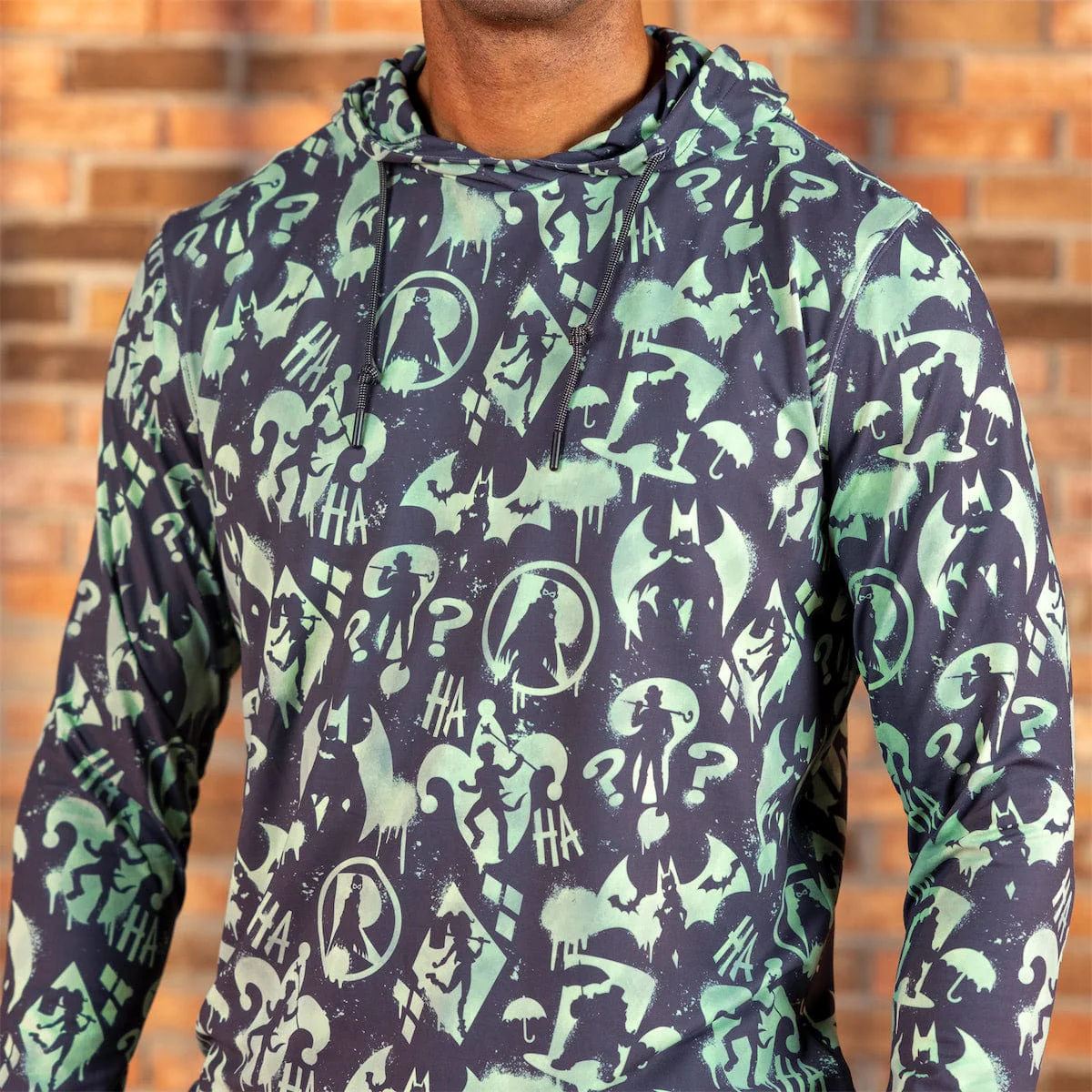 Batman™ "Gotham Graffiti" – Performance Hoodie