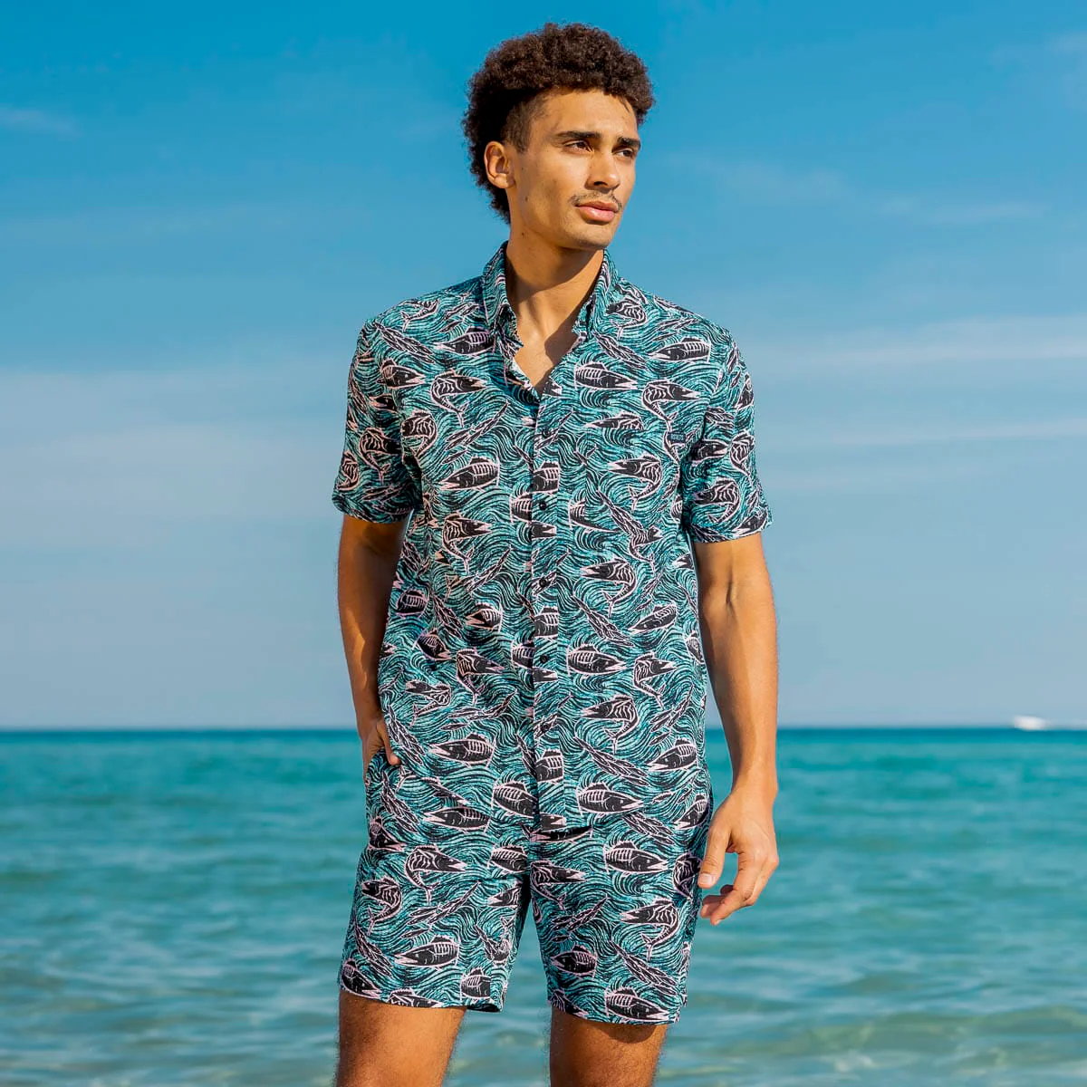 Fishies – Stretch Seersucker Short Sleeve Shirt - Image 3