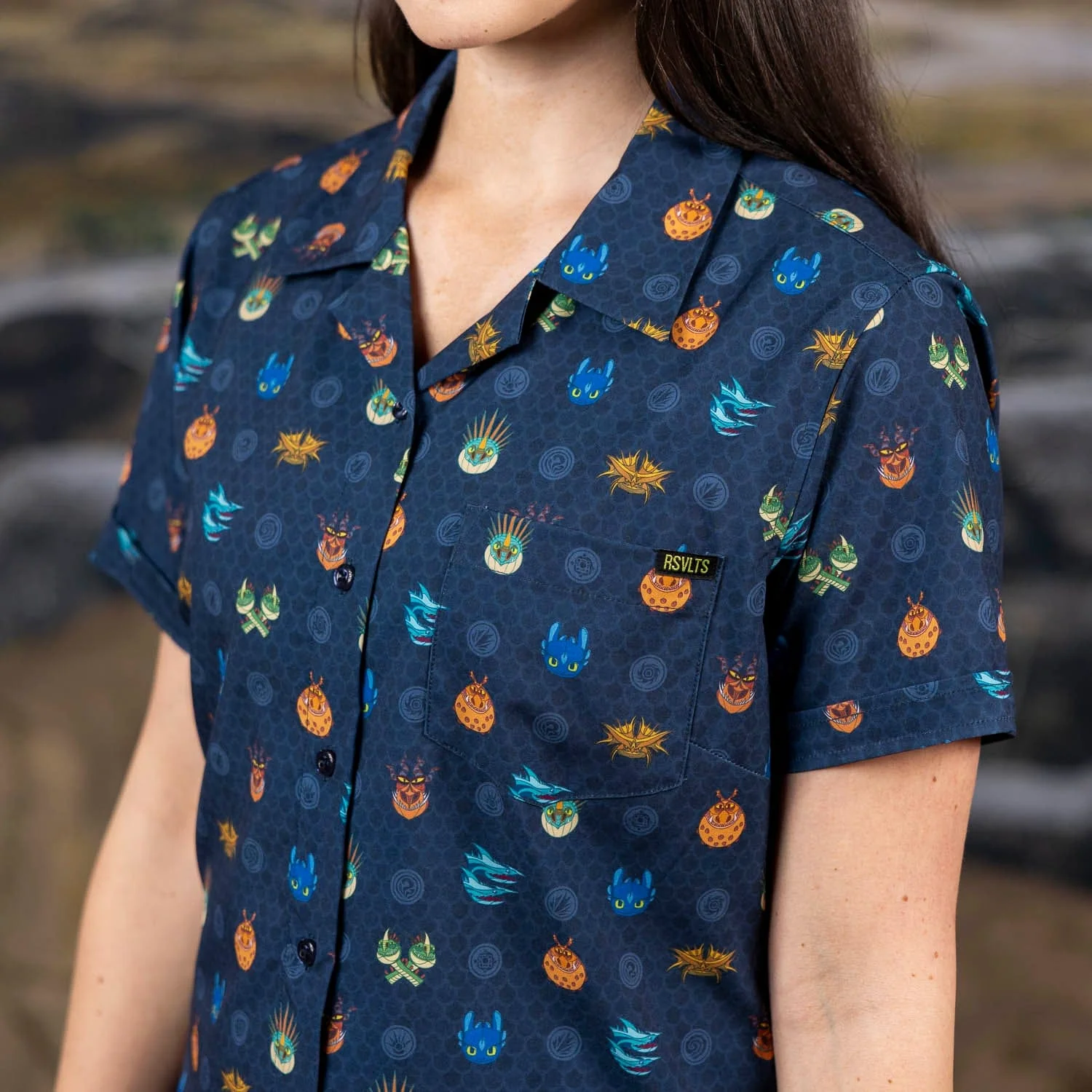How to Train Your Dragon "Fiery Faces" – Women's KUNUFLEX Short Sleeve Shirt - Image 3