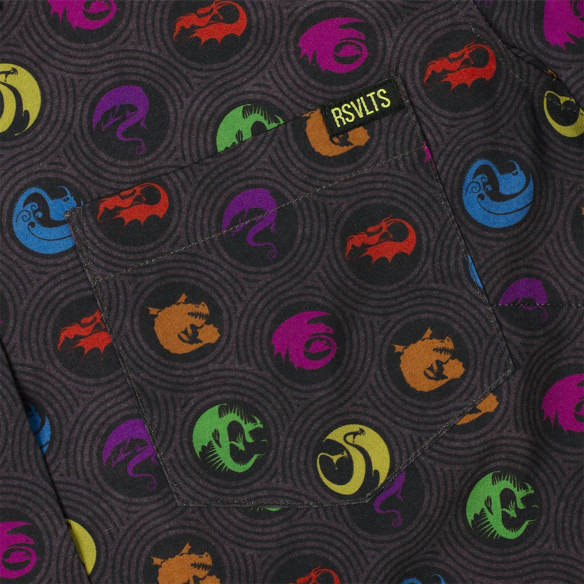 How to Train Your Dragon "Sizzlin' Sigils" – Women's KUNUFLEX Short Sleeve Shirt - Image 4