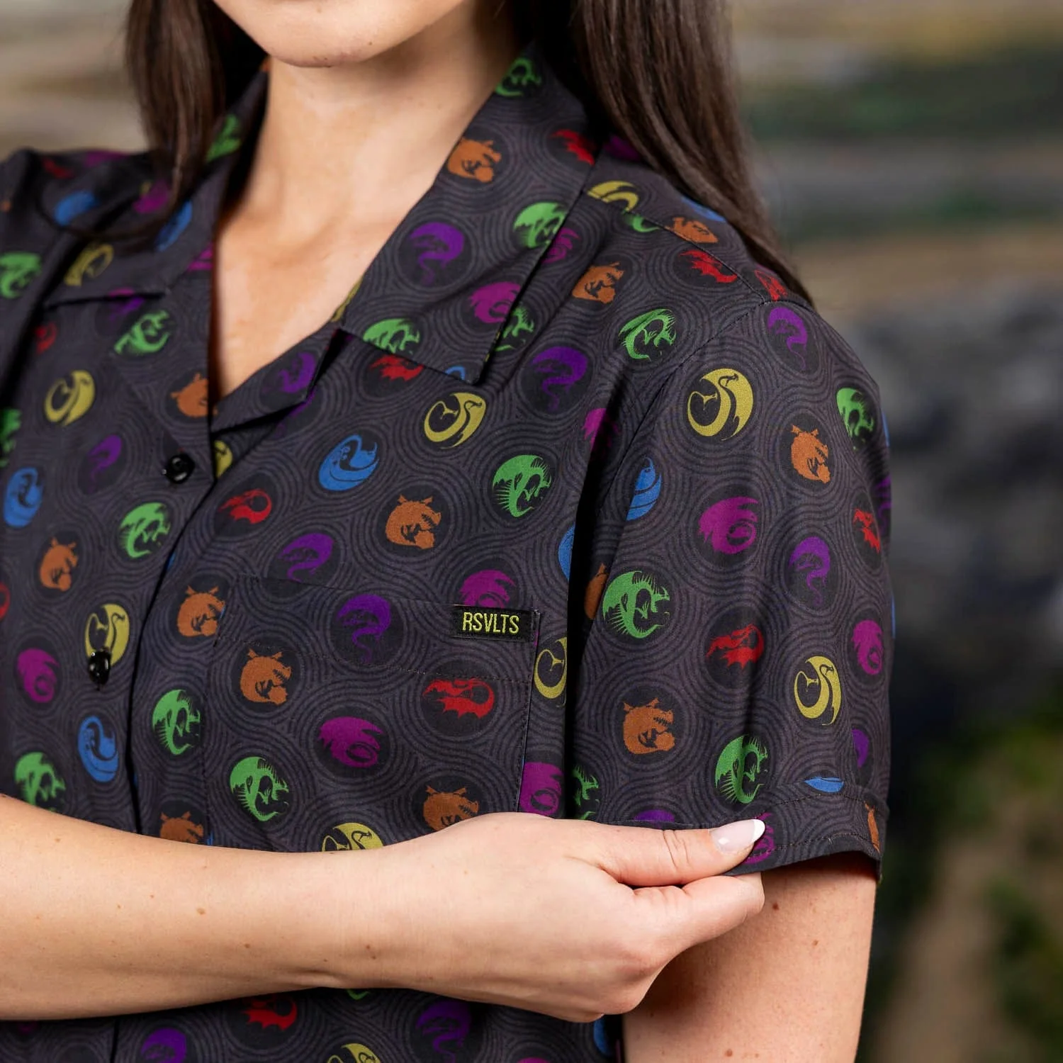 How to Train Your Dragon "Sizzlin' Sigils" – Women's KUNUFLEX Short Sleeve Shirt - Image 5