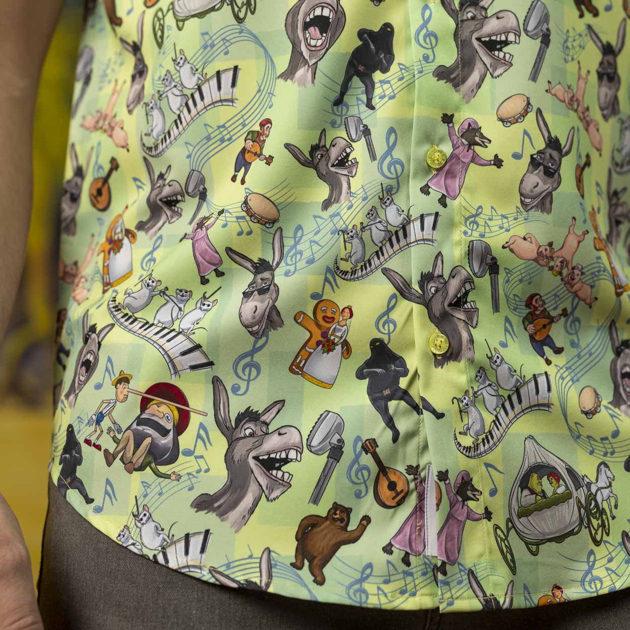 Shrek "Duloc and Roll" – KUNUFLEX Short Sleeve Shirt - Image 6