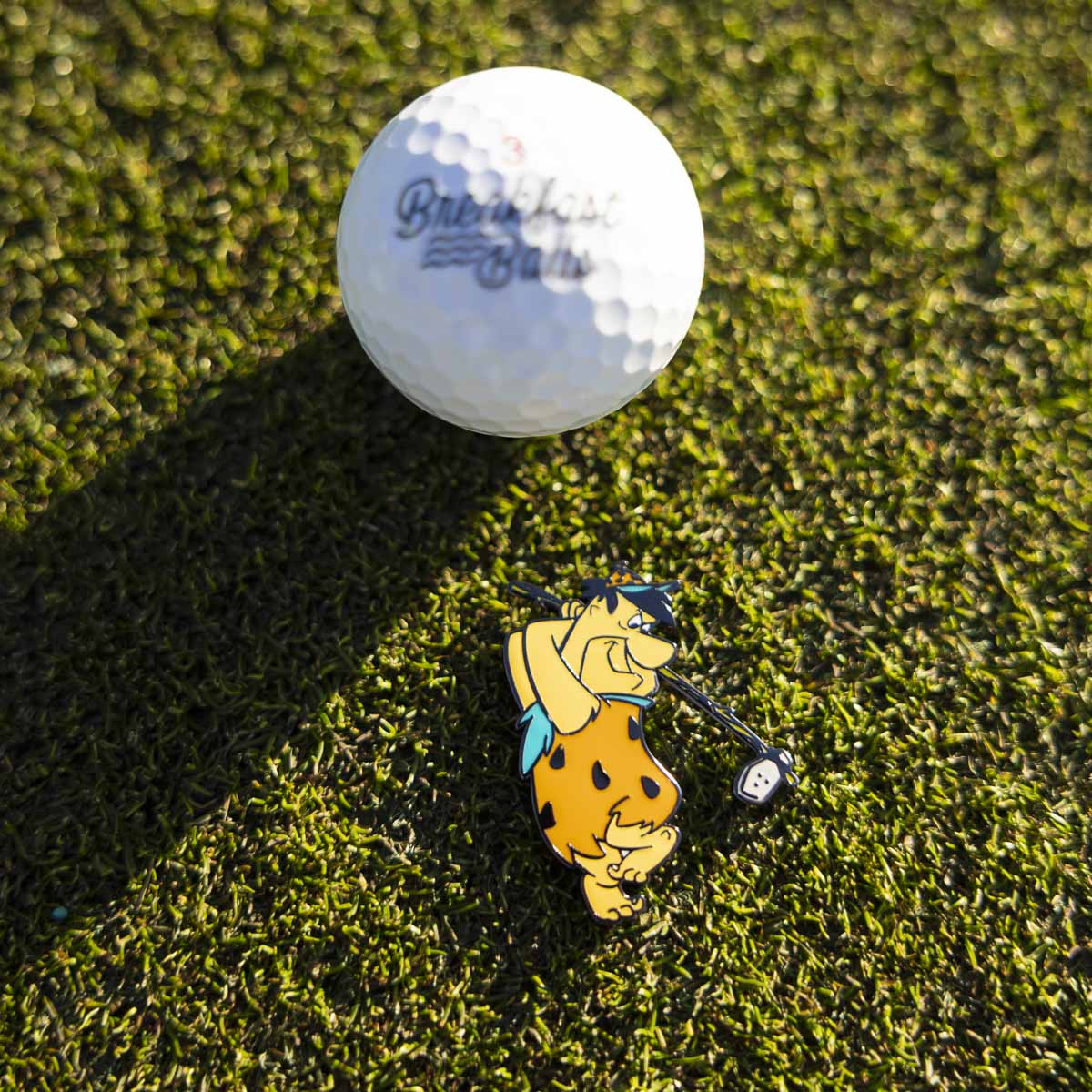 The Flintstones "Swingin' Fred" – Ball Marker - Image 2