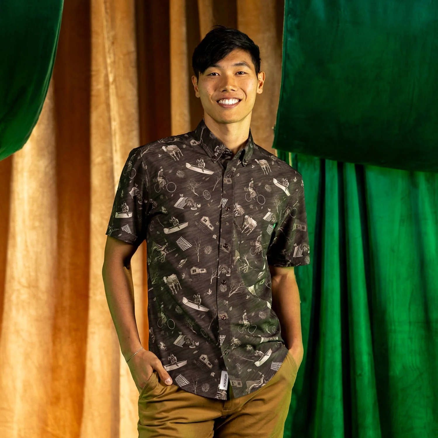 The Wizard of Oz™ "Wicked Winds" – KUNUFLEX Short Sleeve Shirt - Image 6